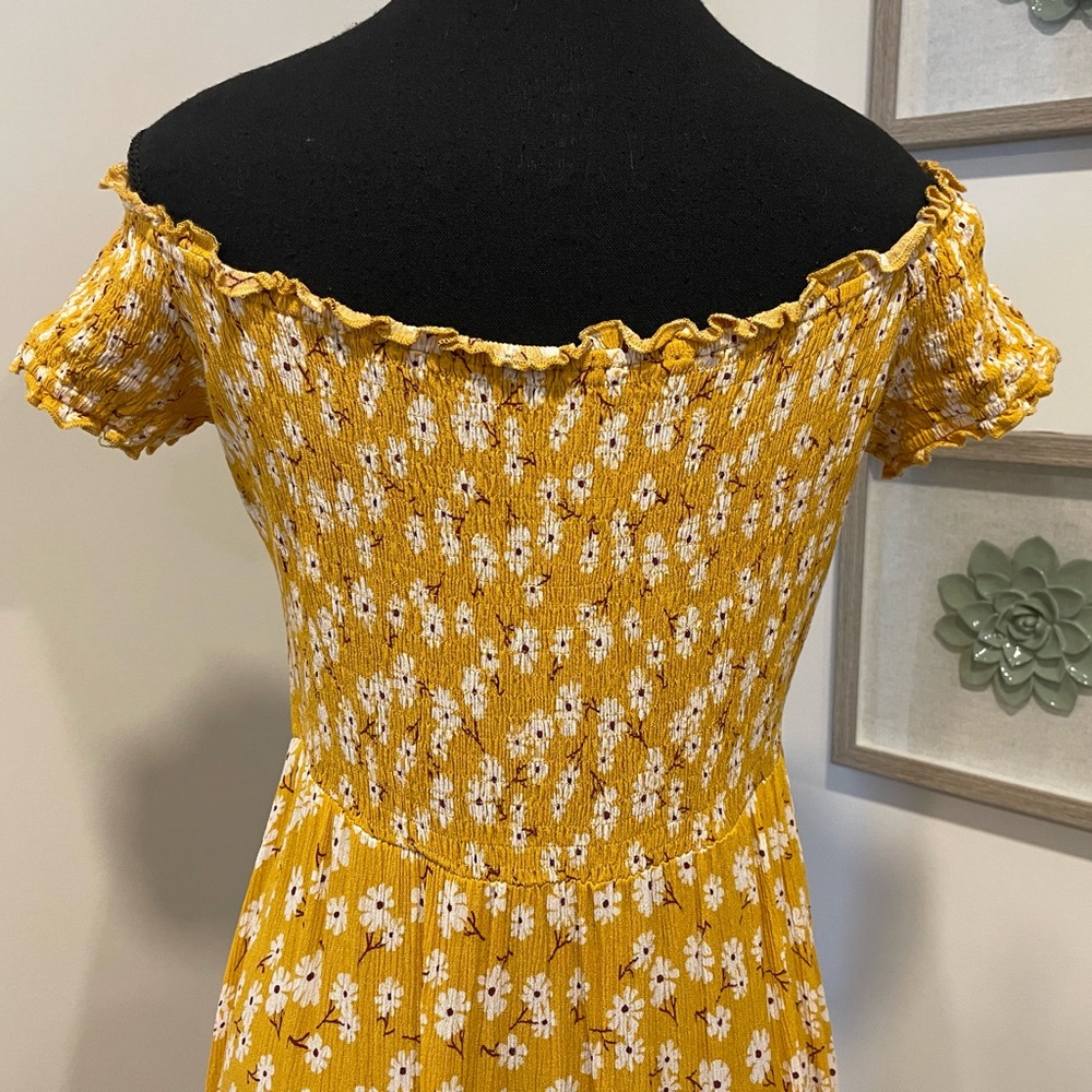 Cupshe Frances Yellow Daisy Floral Smocked Cottagecore Dress EUC - Picture 9 of 12